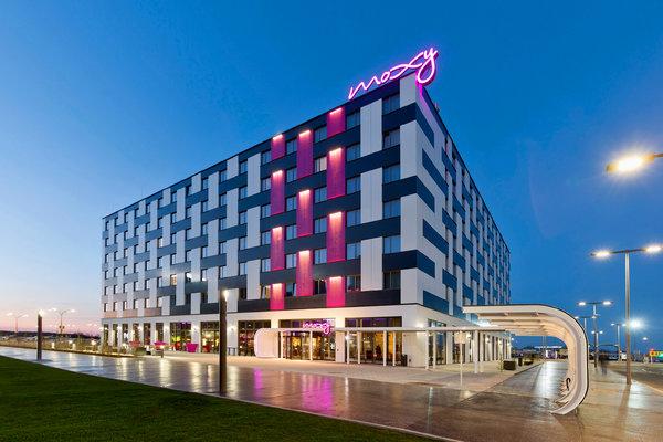 picture hotel 2